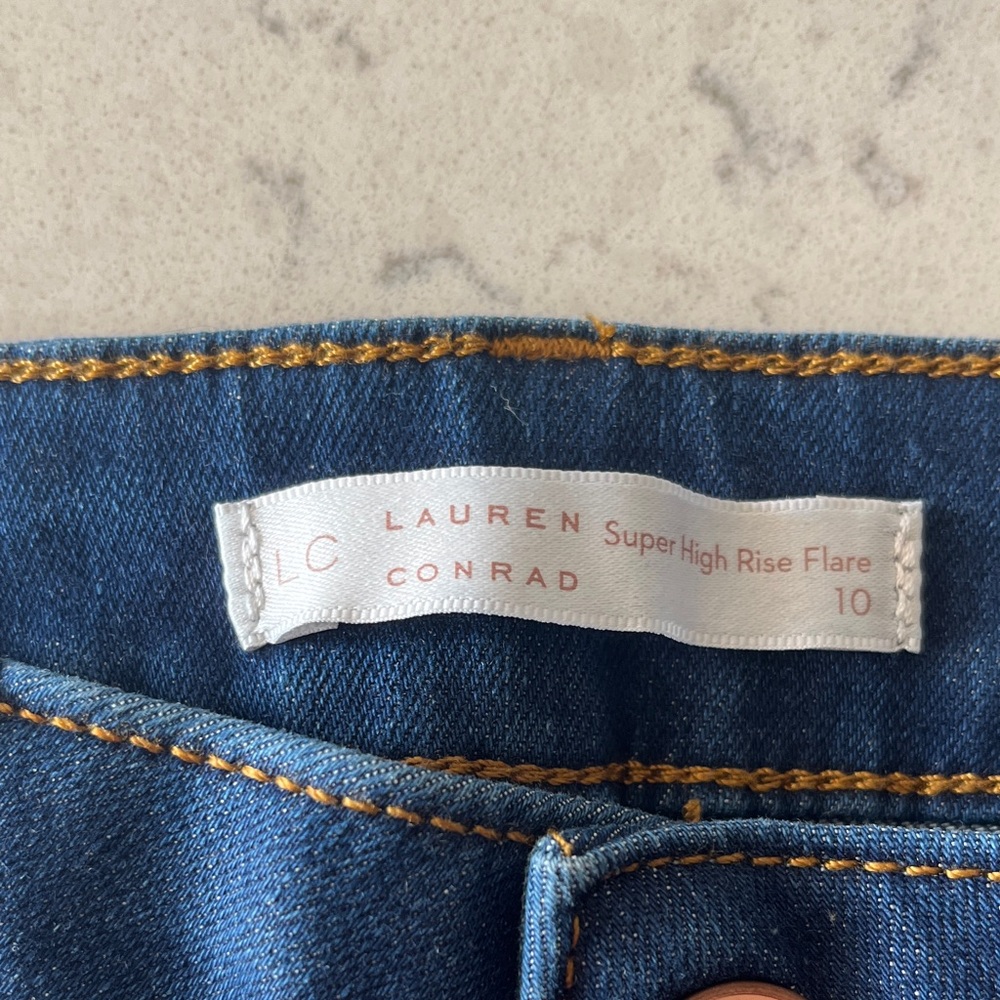 Lauren Conrad Super High Rise Flare Blue Jeans size 10 - Picture 2 of 8